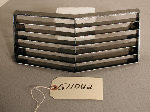 Used Corvette 1973 GM Center Grille / Product Number: G110U2