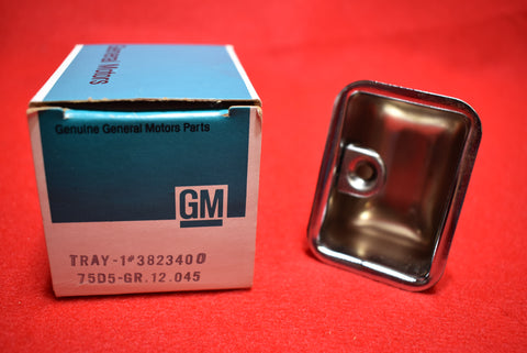 GM-NOS Corvette Discontinued Ash Tray ASM 63-76 / Product Number: IN121