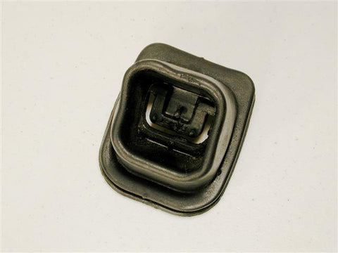 GM-NOS Clutch Fork Boot 63-81 / Product Number: EC116