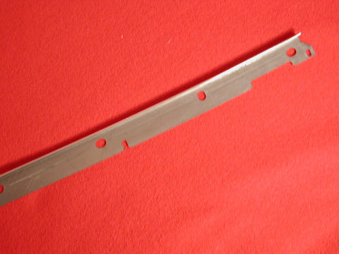 Corvette 69 - 82 S.S. Side Window Glass Trim Molding RH / Product Number: ET191R