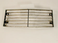 GM-Nos Discontinued  Center Grille '73  / Product Number: G110
