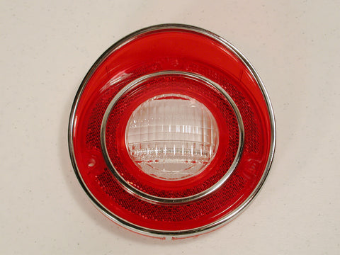 GM Restoration B/U T/Lamp Lens 71L-73 / Product Number: LM143