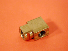 GM-NOS Rear Right Brake Hose Connector 63-82 / Product Number: SP107